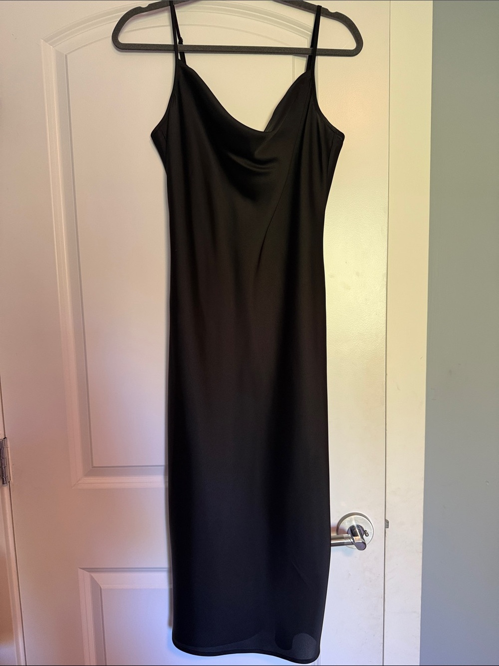 Joie Marcenna Black Satin Slip Midi Dress in Caviar Black Size M - Picture 4 of 6